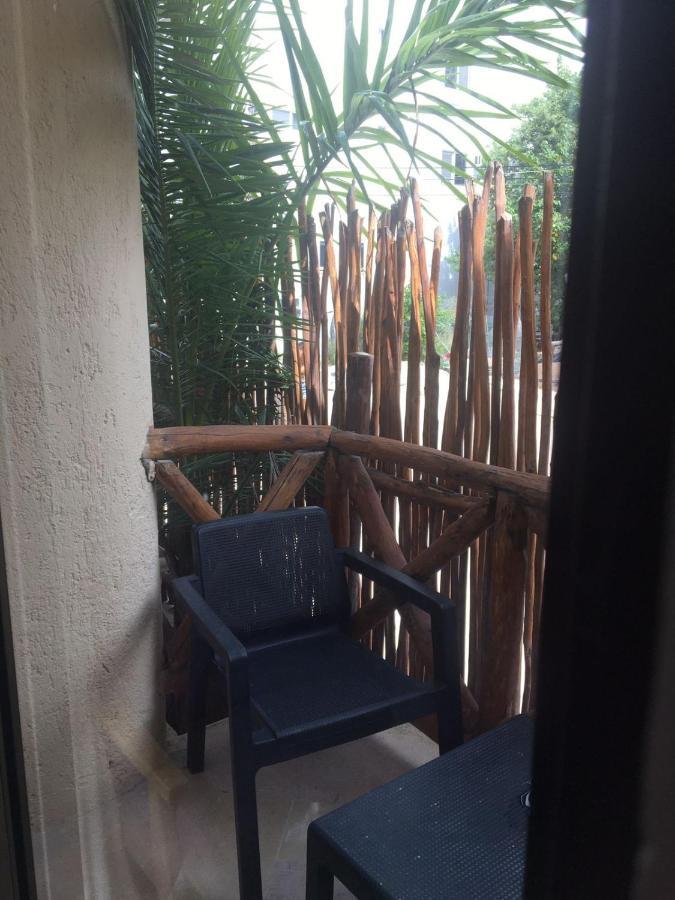 Hotel Pelecanus Suites Holbox Exteriör bild
