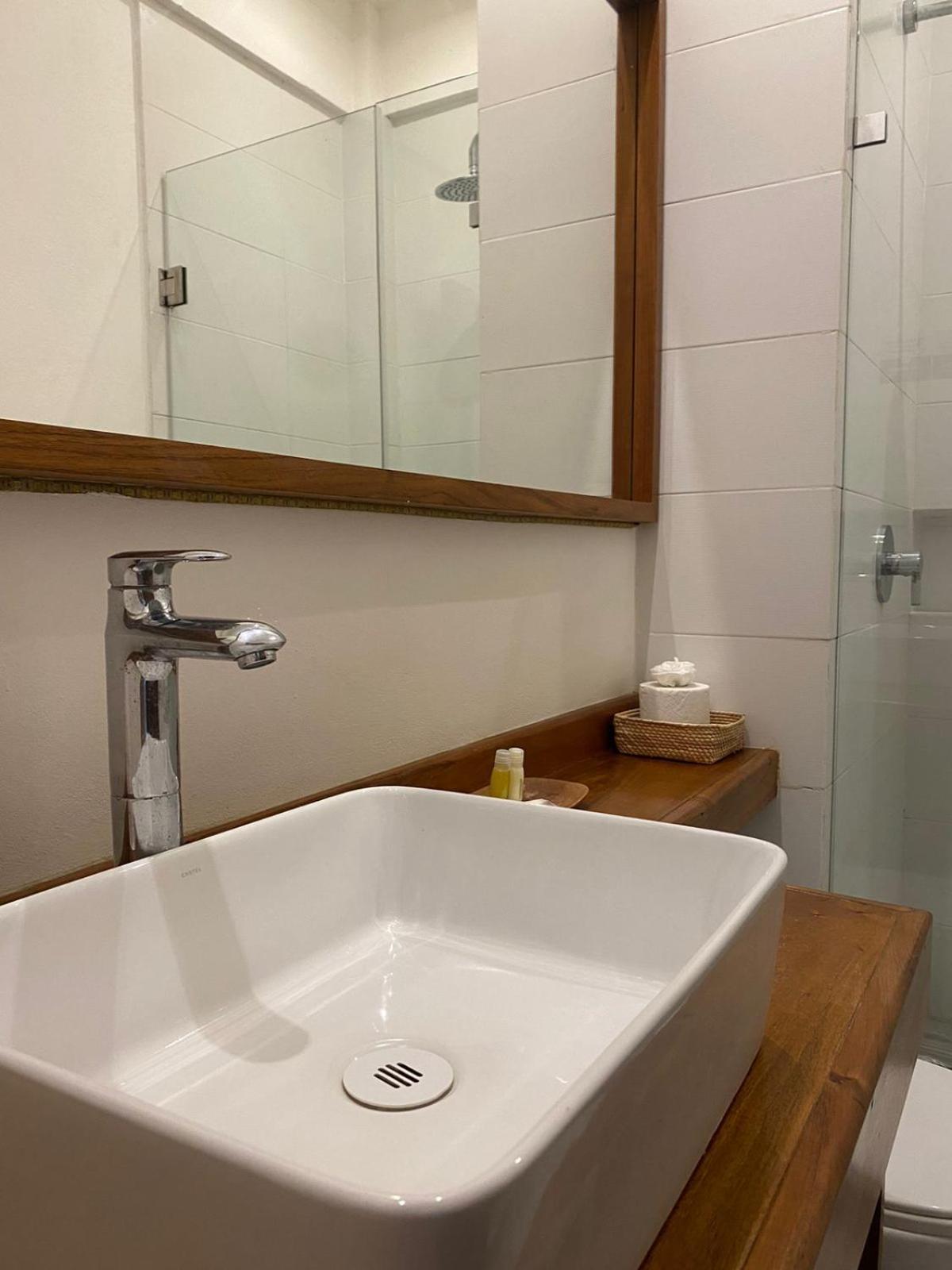 Hotel Pelecanus Suites Holbox Exteriör bild