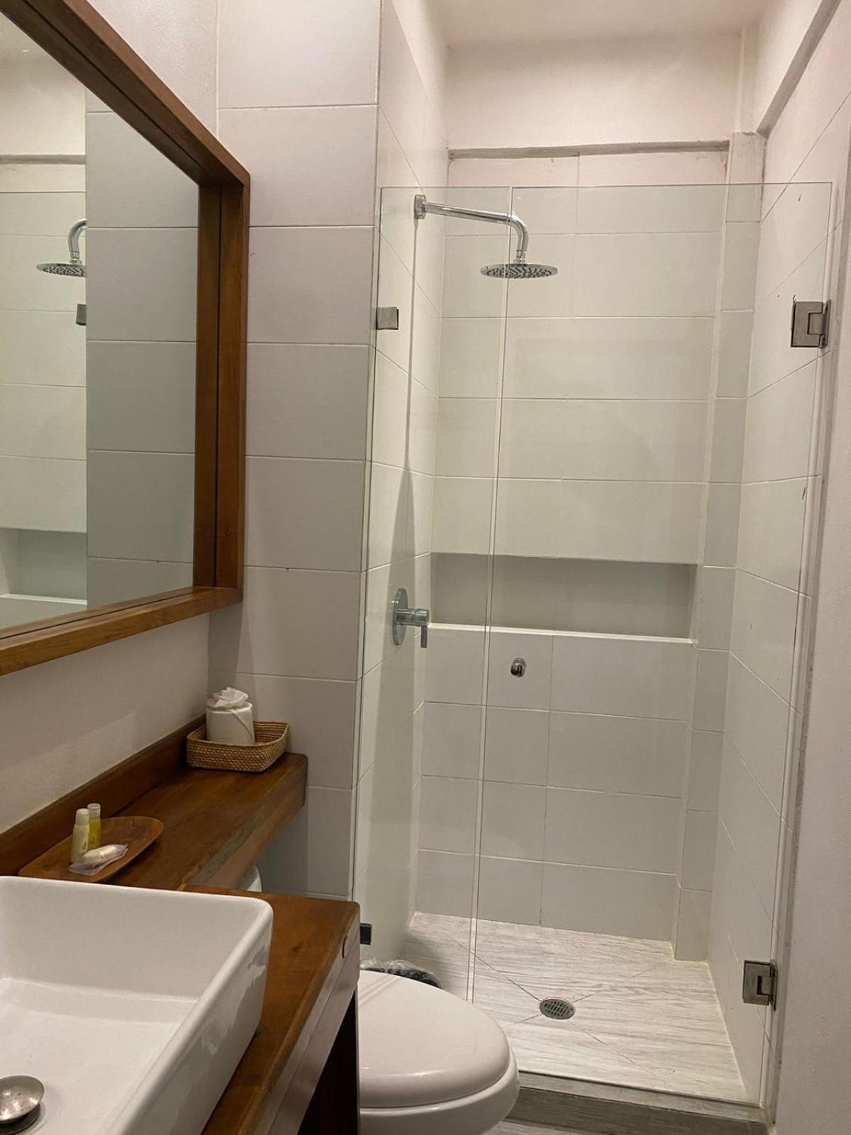 Hotel Pelecanus Suites Holbox Exteriör bild