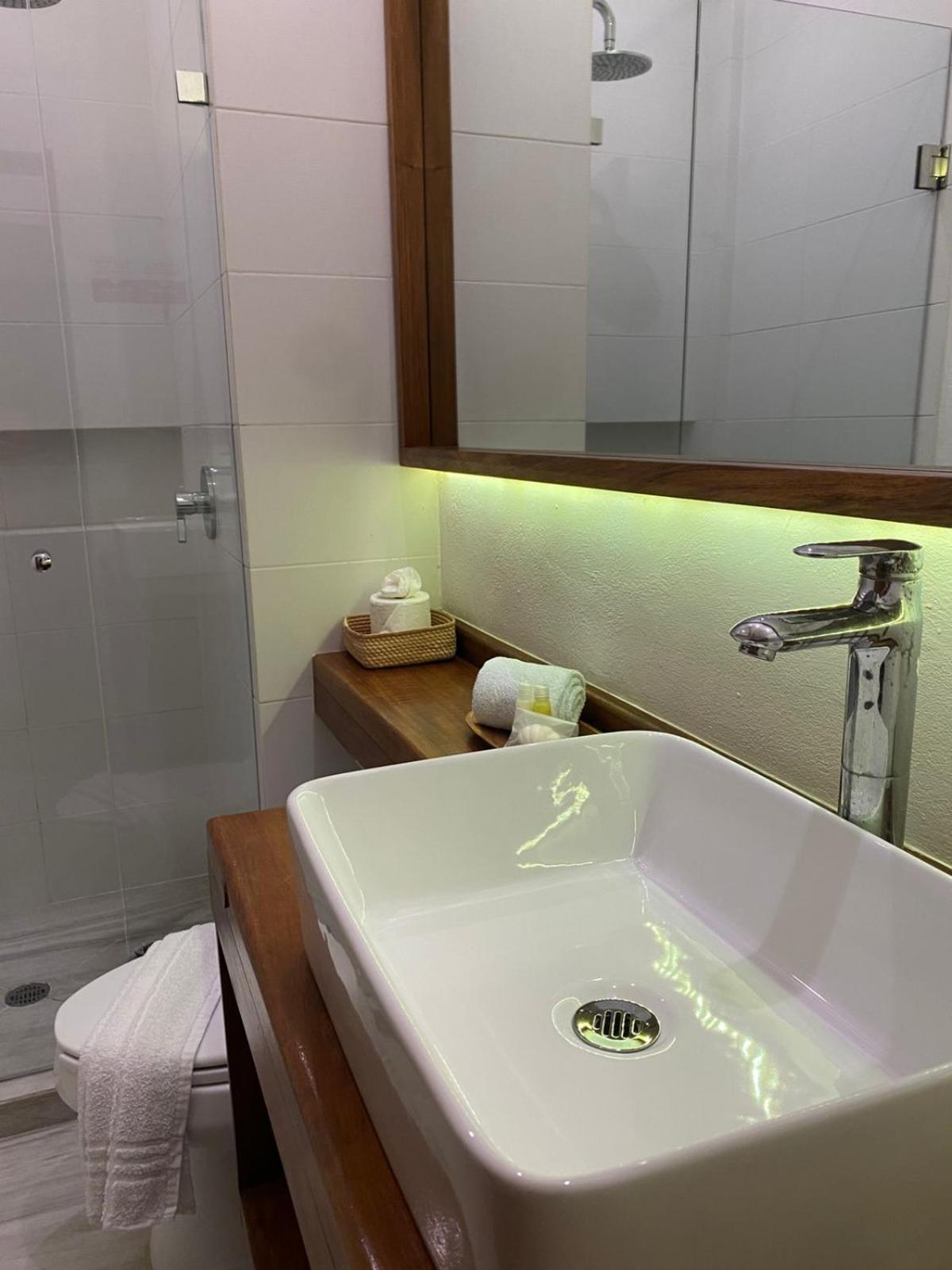 Hotel Pelecanus Suites Holbox Exteriör bild