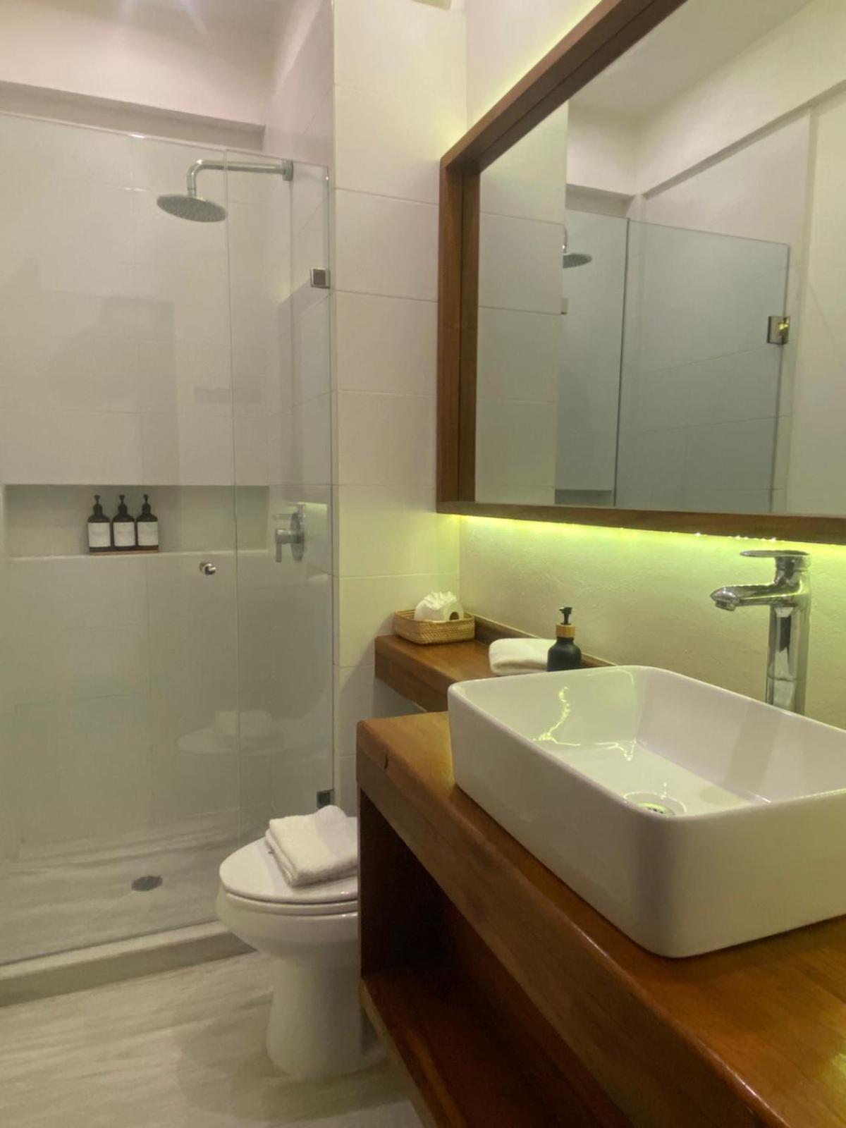 Hotel Pelecanus Suites Holbox Exteriör bild