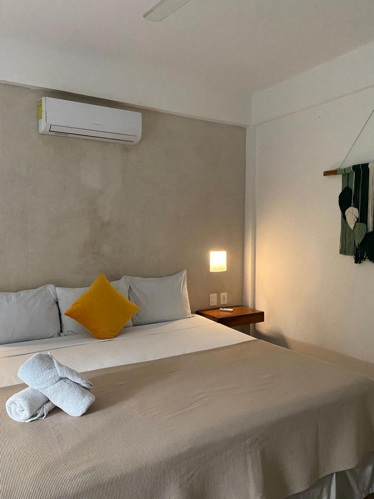 Hotel Pelecanus Suites Holbox Exteriör bild